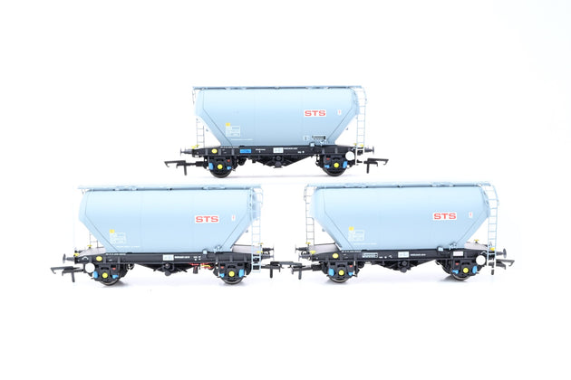 Accurascale OO Gauge ACC2020-STS-A Pack of 3 STS Grey PCA Cement Wagons No.10600, 10603 & 10611 - Boxed