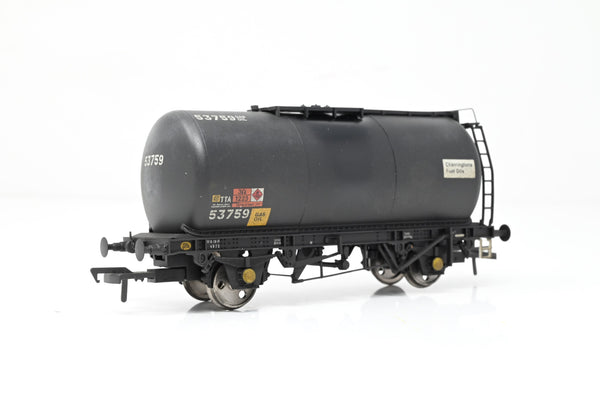 Bachmann OO Gauge 37-576V Charringtons Fuel Oils Black 45T TTA Tank Wagon No.53759 - Factory Weathered, Boxed
