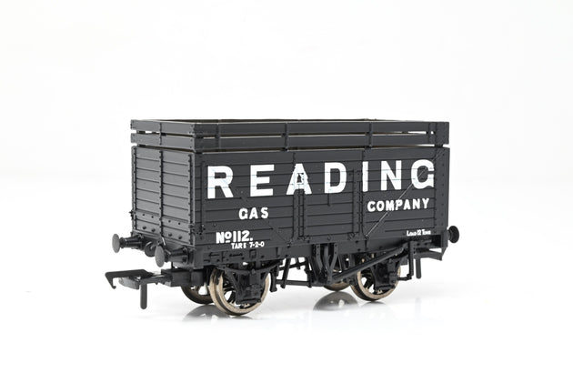 Bachmann OO Gauge 37-206 Reading Gas Company 8-Plank Open Wagon w/ Coke Rails No.112 - Boxed