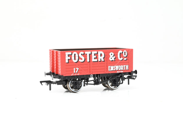 Bachmann OO Gauge 37-161 Foster & Co. Red 8-Plank Open Wagon No.17 - Boxed