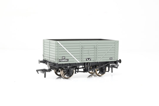 Bachmann OO Gauge 37-128 BR Grey 8-Plank Open Wagon w/ End Door No.P238934 - Boxed