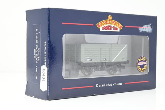 Bachmann OO Gauge 37-128 BR Grey 8-Plank Open Wagon w/ End Door No.P238934 - Boxed