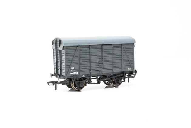 Bachmann OO Gauge 38-083 12 Ton Southern 2+2 Planked Vent Van GWR Grey No.144293