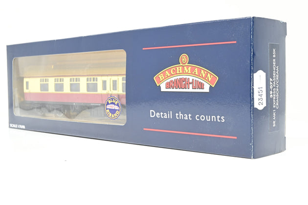 Bachmann OO Gauge 39-077 BR Mk1 Express Passenger BSK Crimson/Cream No.M34655 - Boxed