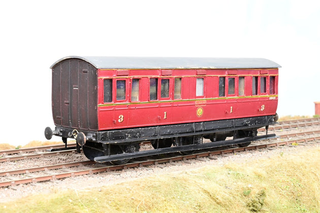 Kit Built O Gauge LMS Crimson ex-MR 6-Wheel Composite Passenger Coach No.15342 - Unboxed