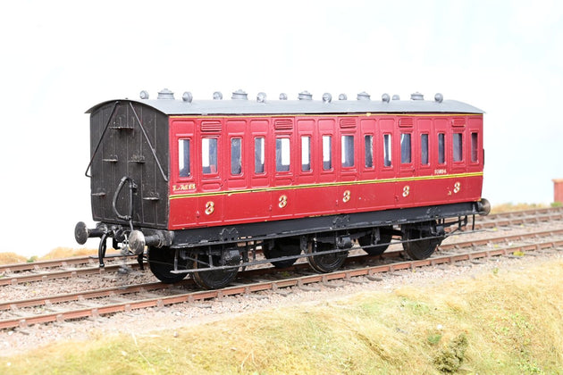 Kit Built O Gauge LMS Crimson ex-MR 6-Wheel All Third Passenger Coach No.21854 - Unboxed