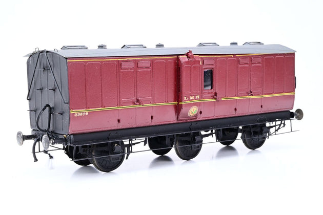 Kit Built O Gauge LMS Crimson ex-MR 6-Wheel Passenger Luggage Brake Coach No.23679 - Unboxed
