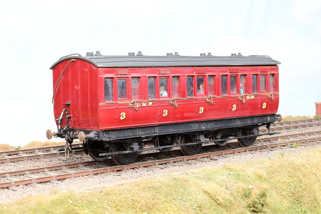 Kit Built O Gauge LMS Crimson ex-MR 6-Wheel All Third Passenger Coach No.21854 - Unboxed