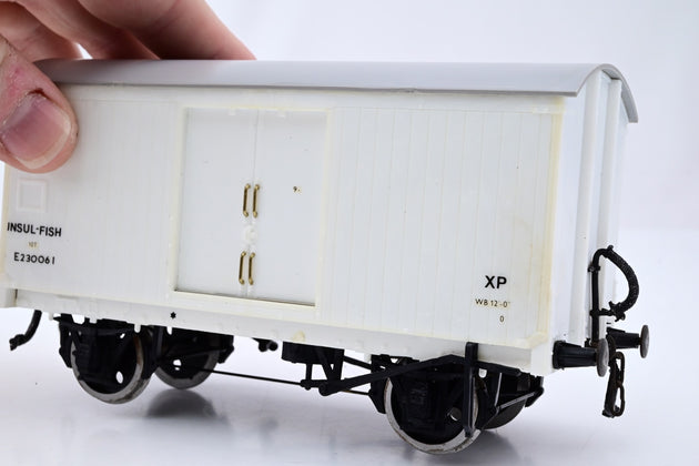 Kit Built O Gauge BR White 'Insul-Fish' Insulated Fish Van No.E230061 - Boxed