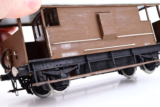 Kit Built O Gauge BR Brown 20T Brake Van No.M732474 - Unboxed