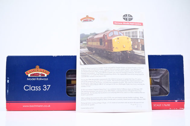 Bachmann OO Gauge 32-381R Class 37/5 Diesel EWS 'English China Clays' No.37521 - Limited Edition, Factory Weathered, Boxed