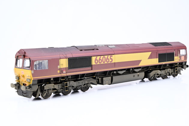 Bachmann OO Gauge 32-373 Class 66 Diesel DB Schenker (ex-EWS) No.66065 - DCC Fitted, Factory Weathered, Boxed