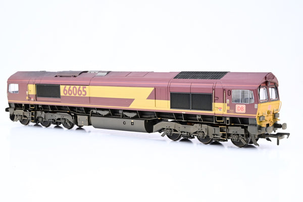 Bachmann OO Gauge 32-373 Class 66 Diesel DB Schenker (ex-EWS) No.66065 - DCC Fitted, Factory Weathered, Boxed