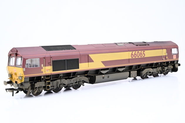 Bachmann OO Gauge 32-373 Class 66 Diesel DB Schenker (ex-EWS) No.66065 - DCC Fitted, Factory Weathered, Boxed