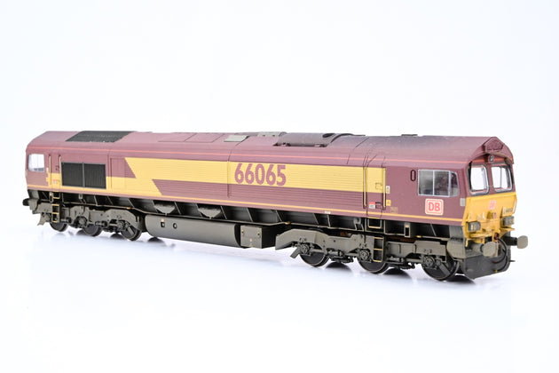 Bachmann OO Gauge 32-373 Class 66 Diesel DB Schenker (ex-EWS) No.66065 - DCC Fitted, Factory Weathered, Boxed
