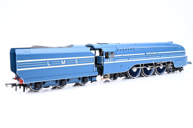 Hornby OO Gauge R3626 LMS Streamlined Princess Coronation Class 'Queen Elizabeth' No.6221 - Boxed