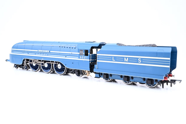Hornby OO Gauge R3626 LMS Streamlined Princess Coronation Class 'Queen Elizabeth' No.6221 - Boxed