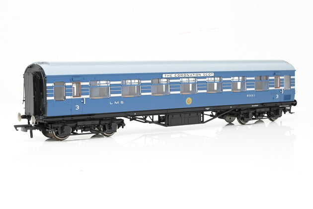 Hornby OO Gauge R4965A LMS Stanier Coronation Scot 57" RTO Coach (w/ Lights) No.8993 - Boxed