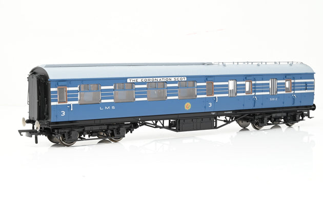 Hornby OO Gauge R4960 LMS Stanier Coronation Scot 57" BTK Coach (w/ Lights) No.5812 - Boxed