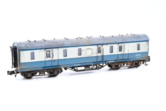 Graham Farish N Gauge 374-891 50ft ex-LMS Full Brake Coach BR Blue/Grey No.M31080M - Boxed