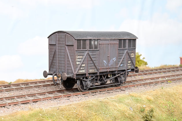 Kit Built O Gauge GWR 12T Ventilated Fruit Van GWR Grey No.134152 - Unboxed