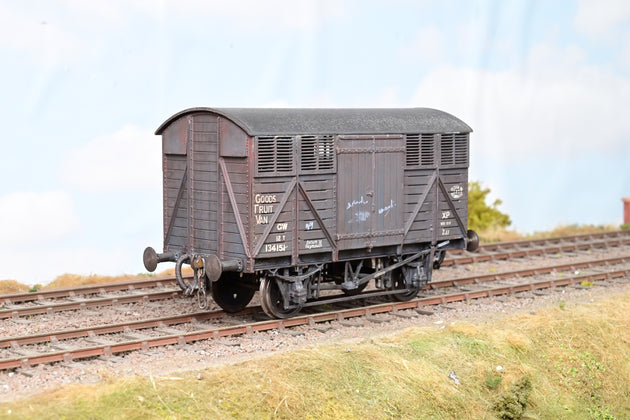 Kit Built O Gauge GWR 12T Ventilated Fruit Van GWR Grey No.134151 - Unboxed
