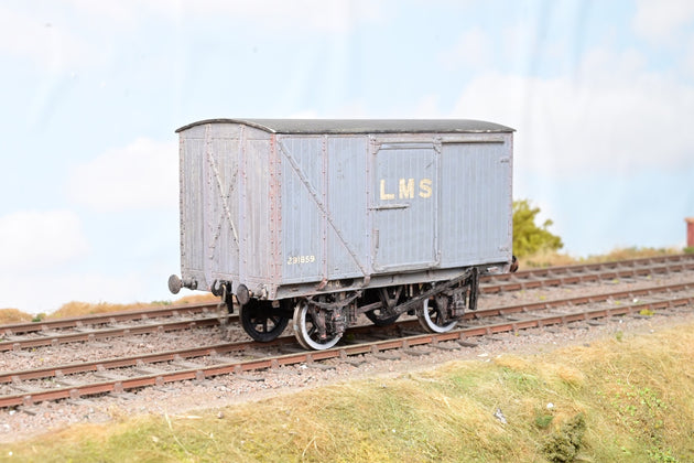 Kit Built O Gauge LMS Vent Van LMS Grey No.291859 - Unboxed