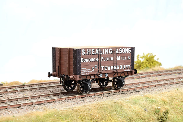 Dapol O Gauge 7F-072-002 7 Plank Wagon S Healing Brown No.5 - Boxed