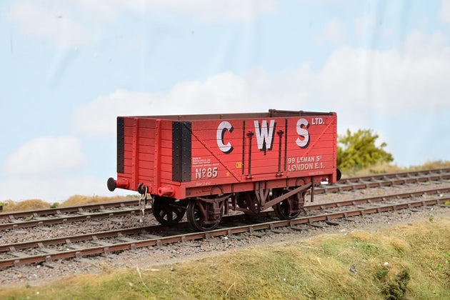 Dapol O Gauge 7F-071-017W 7 Plank Open Wagon CWS Red Weathered No.85 - Boxed