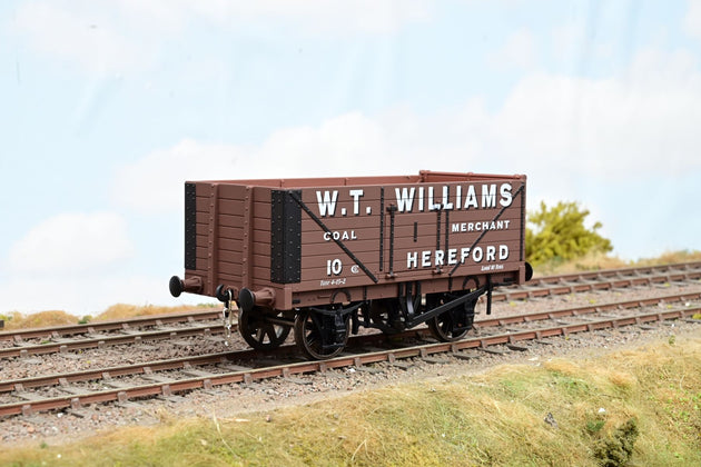 Dapol O Gauge 7 Plank WT Williams Coal Merchents Brown No.10 - Boxed