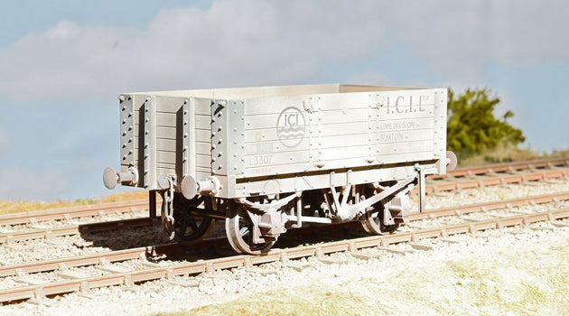Dapol O Gauge ICI 5 Plank Buxton ICI Division 4 Grey No.L3307 - Boxed