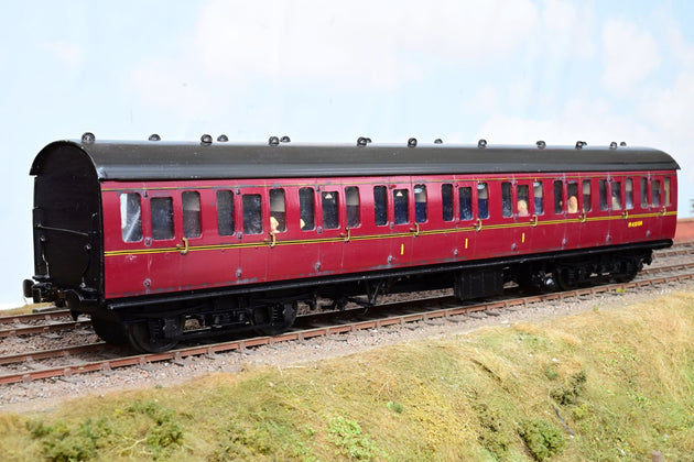 Kit Built O Gauge BR Maroon Mk1 Non-corridor Suburban Composite Coach No.M41008 - Boxed