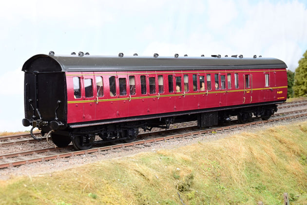 Kit Built O Gauge BR Maroon Mk1 Non-corridor Suburban Brake Coach No.M43235 - Boxed