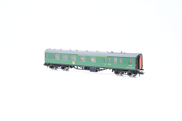 Graham Farish N Gauge 0693 Mk 1 BCK Brake Composite Corridor SR Green No.S21179 - Boxed