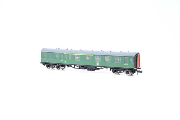 Graham Farish N Gauge 0693 Mk 1 BCK Brake Composite Corridor SR Green No.S21179 - Boxed