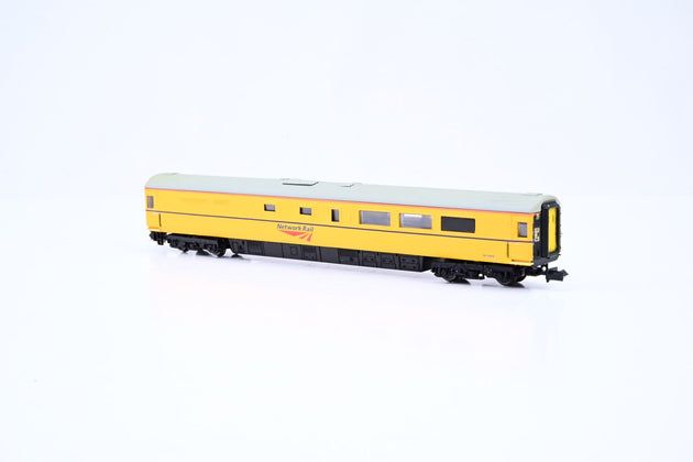 Dapol N Gauge Mk3 Coach Network Rail Yellow New Track Measurement Train No.977995 - Boxed