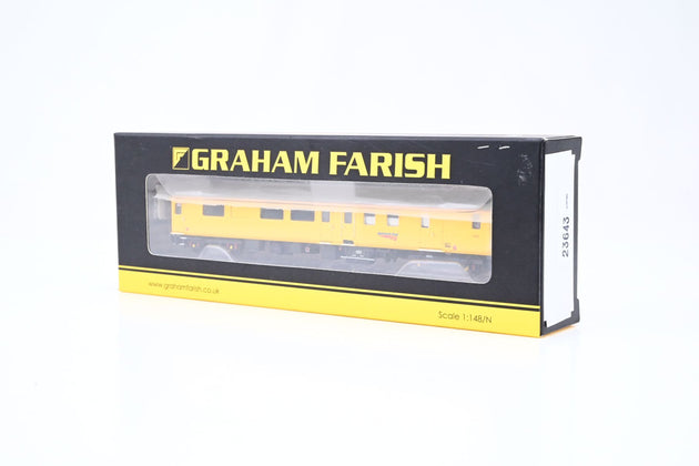 Graham Farish N Gauge Mk2 Coach Network Rail Yellow No.9702 - Boxed