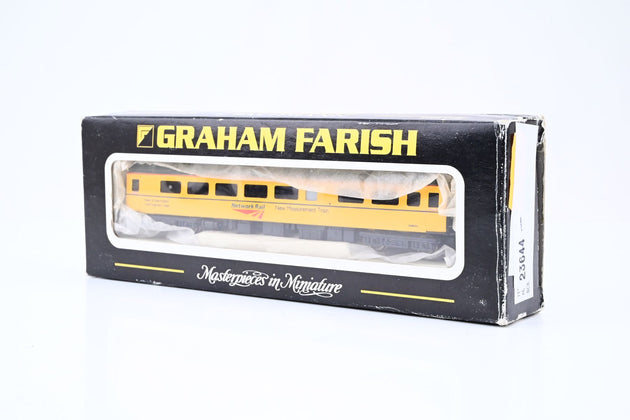 Graham Farish N Gauge Mk2 Coach Network Rail Yellow No.9702 - Boxed