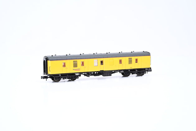 Graham Farish N Gauge Mk1 Coach Network Rail Yellow No.6262 - Boxed