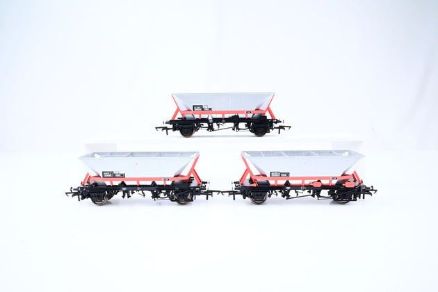 Accurascale OO Gauge ACC2561HAA-RR2 BR/EWS HAA 32.5T MGR Coal Hopper No.350053 354592 356038 - Boxed