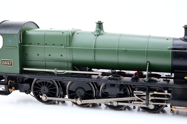 Hornby OO Gauge R2916 GWR 2-8-0 Class 2800 GWR Shirtbutton Green No.2812 - Boxed