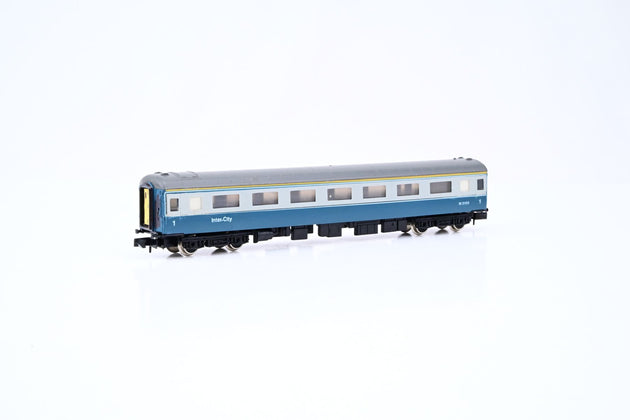 Graham Farish N Gauge 0815 Mk2d 1st Open Coach BR Blue/Grey No.M3199 - Boxed