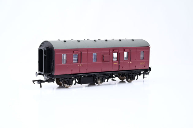 Dapol OO Gauge HM003a BR Crimson ex-LMS 'Stove R' Full Brake No.M32926M - Boxed