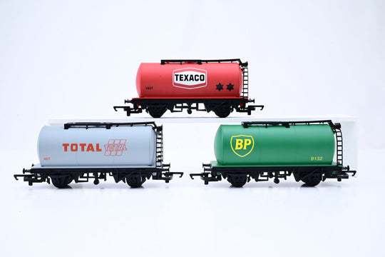 Hornby OO Gauge R6789 Triple Fuel Tanker Pack - Boxed