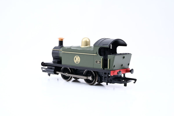 Hornby OO Gauge R3678 GWR 0-4-0 Locomotive GWR Green No.18 - Boxed