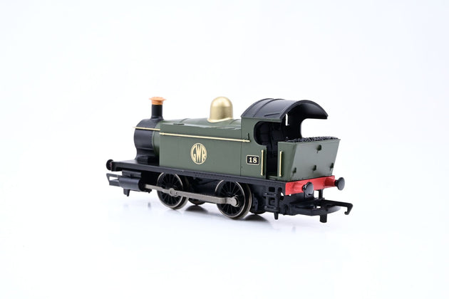 Hornby OO Gauge R3678 GWR 0-4-0 Locomotive GWR Green No.18 - Boxed