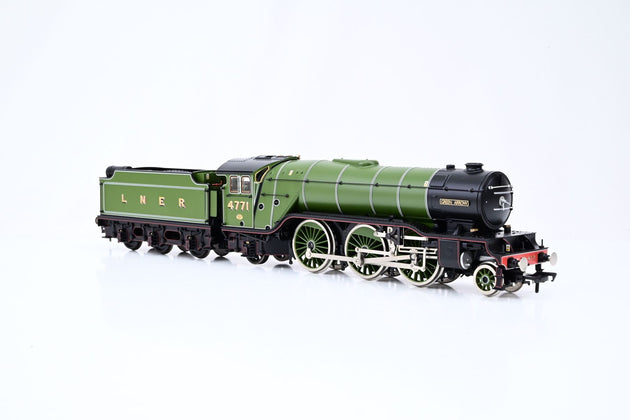 Bachmann OO Gauge 35-204NRM LNER V2 Class Green Arrow LNER Lined Green No.4771 - Boxed