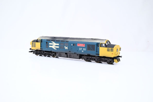 Lima OO Gauge L204647 BR Class 37 Large Logo Blue Yellow Loch Eli Outward Bound No.37111 - Boxed
