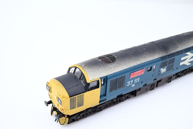 Lima OO Gauge L204647 BR Class 37 Large Logo Blue Yellow Loch Eli Outward Bound No.37111 - Boxed