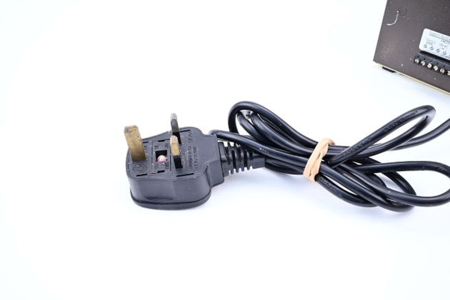 Gaugemaster GMC-D Model D Twin Track Cased Controller